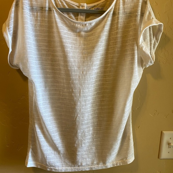 Romy Sheer Cream Blouse- Button Up Back Size Small - Picture 6 of 6